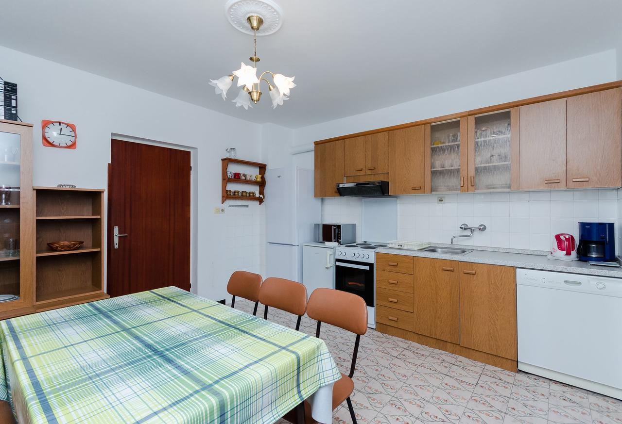 Apartments Biserka Barbat na Rabu Zewnętrze zdjęcie