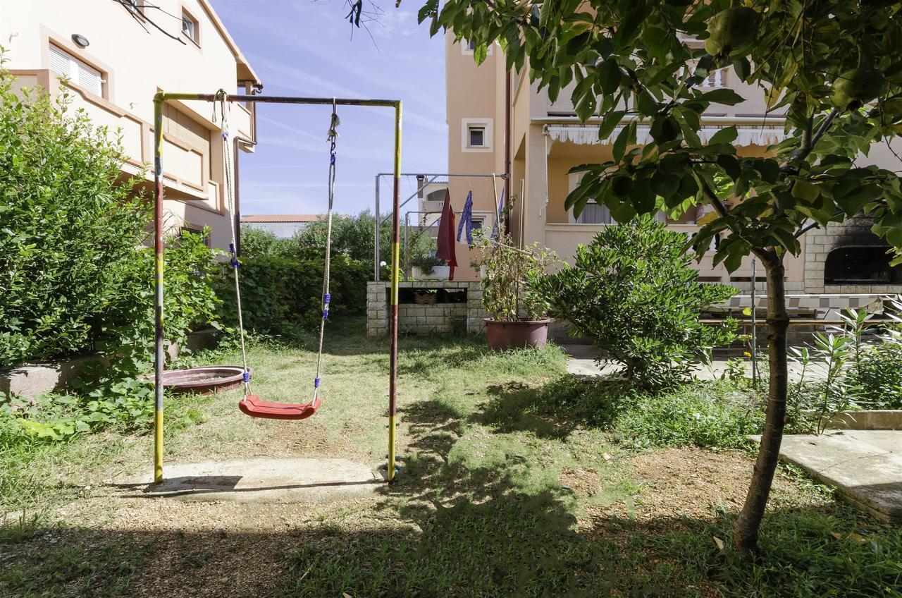 Apartments Biserka Barbat na Rabu Zewnętrze zdjęcie