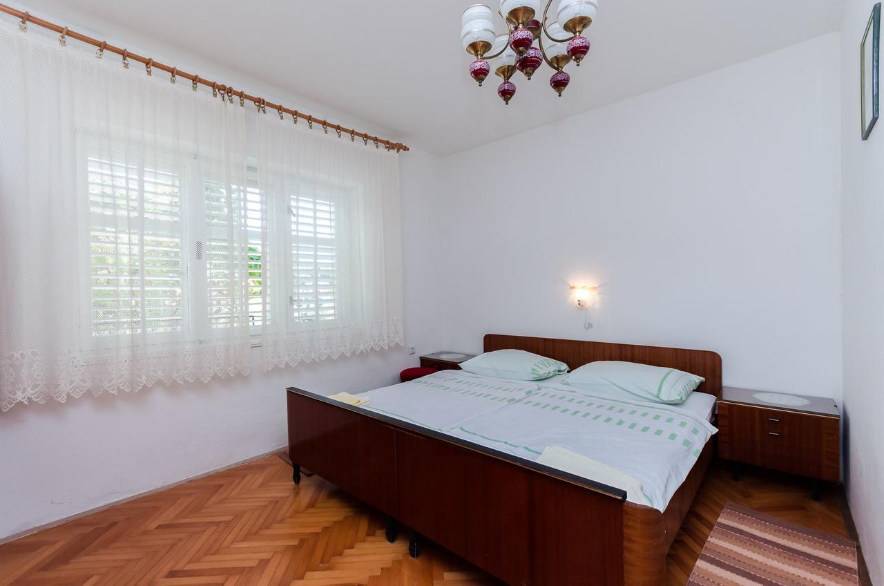 Apartments Biserka Barbat na Rabu Zewnętrze zdjęcie