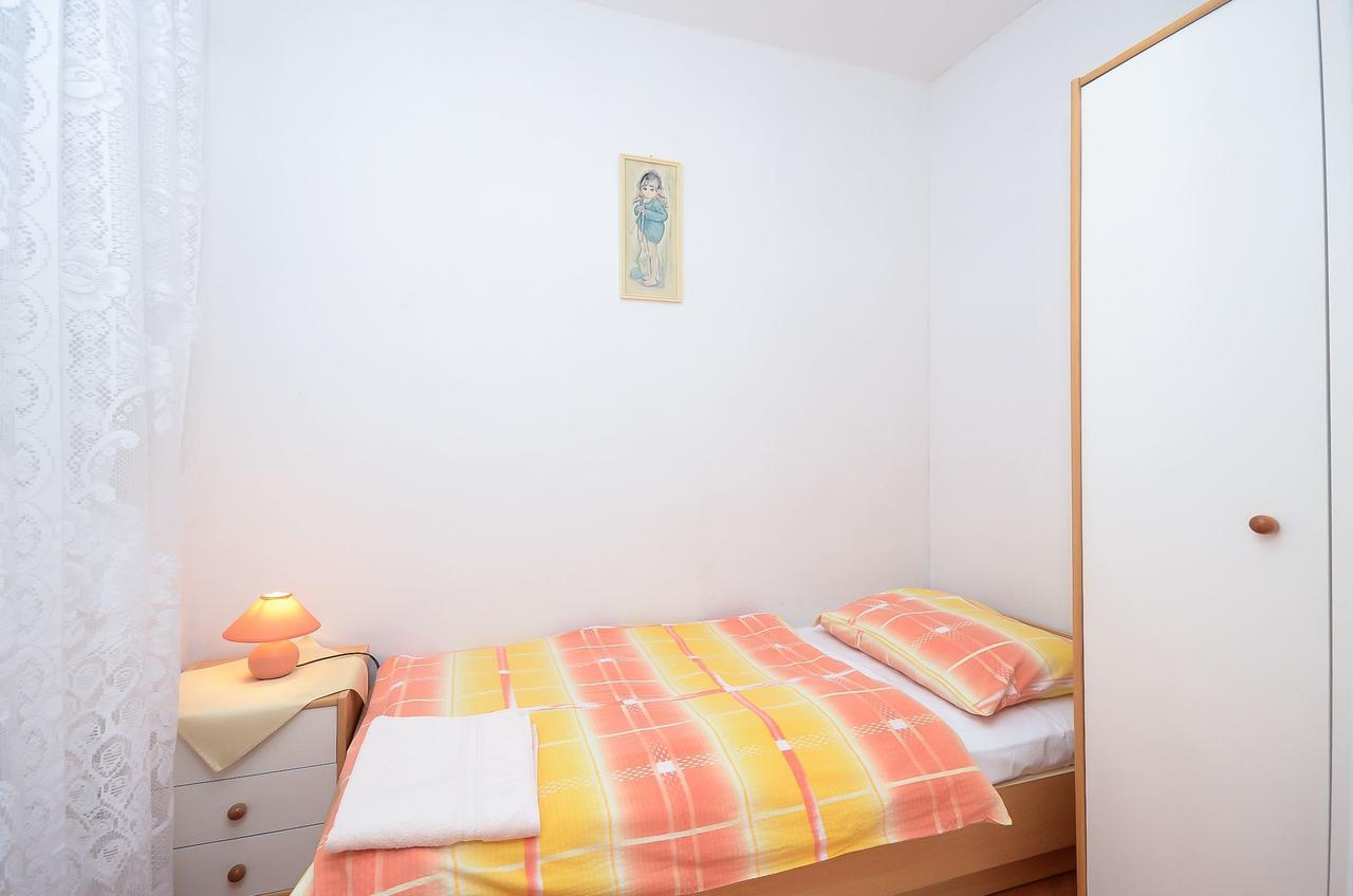 Apartments Biserka Barbat na Rabu Zewnętrze zdjęcie