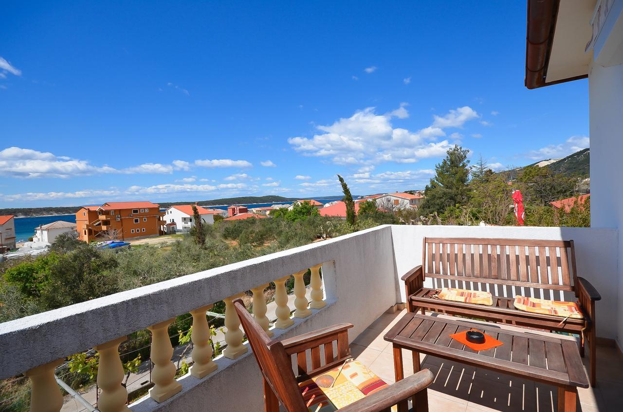 Apartments Biserka Barbat na Rabu Zewnętrze zdjęcie