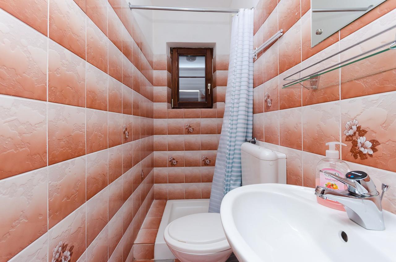 Apartments Biserka Barbat na Rabu Zewnętrze zdjęcie